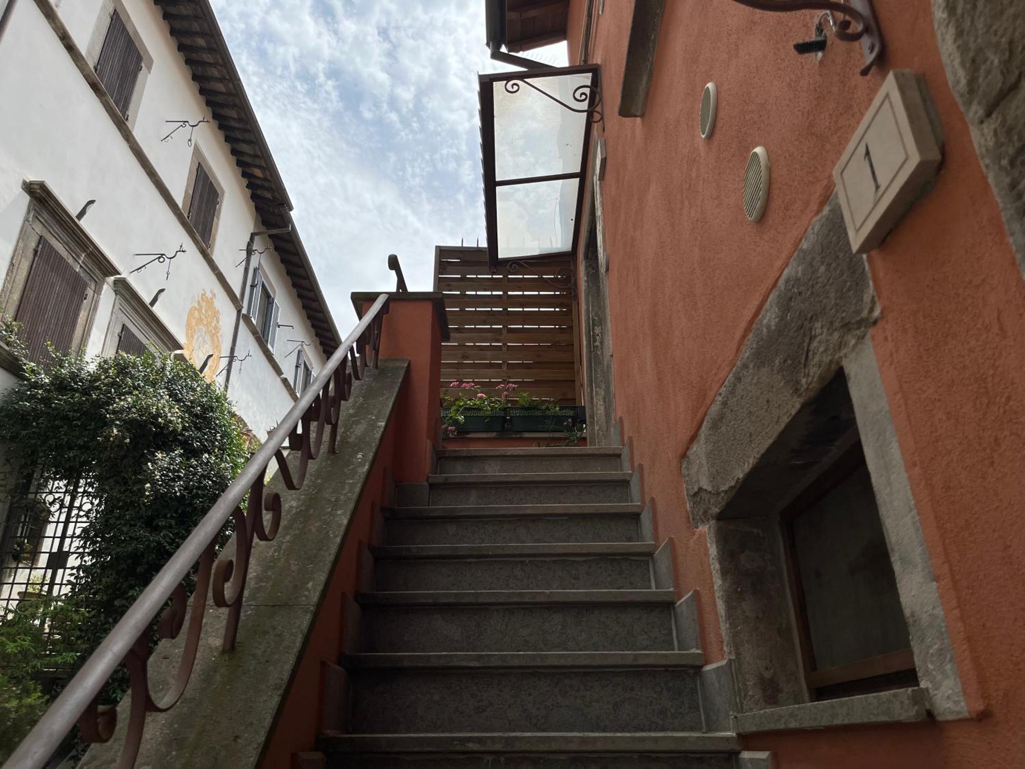 Domus Tuscia Apartments San Faustino Guesthouse Viterbo Exterior foto